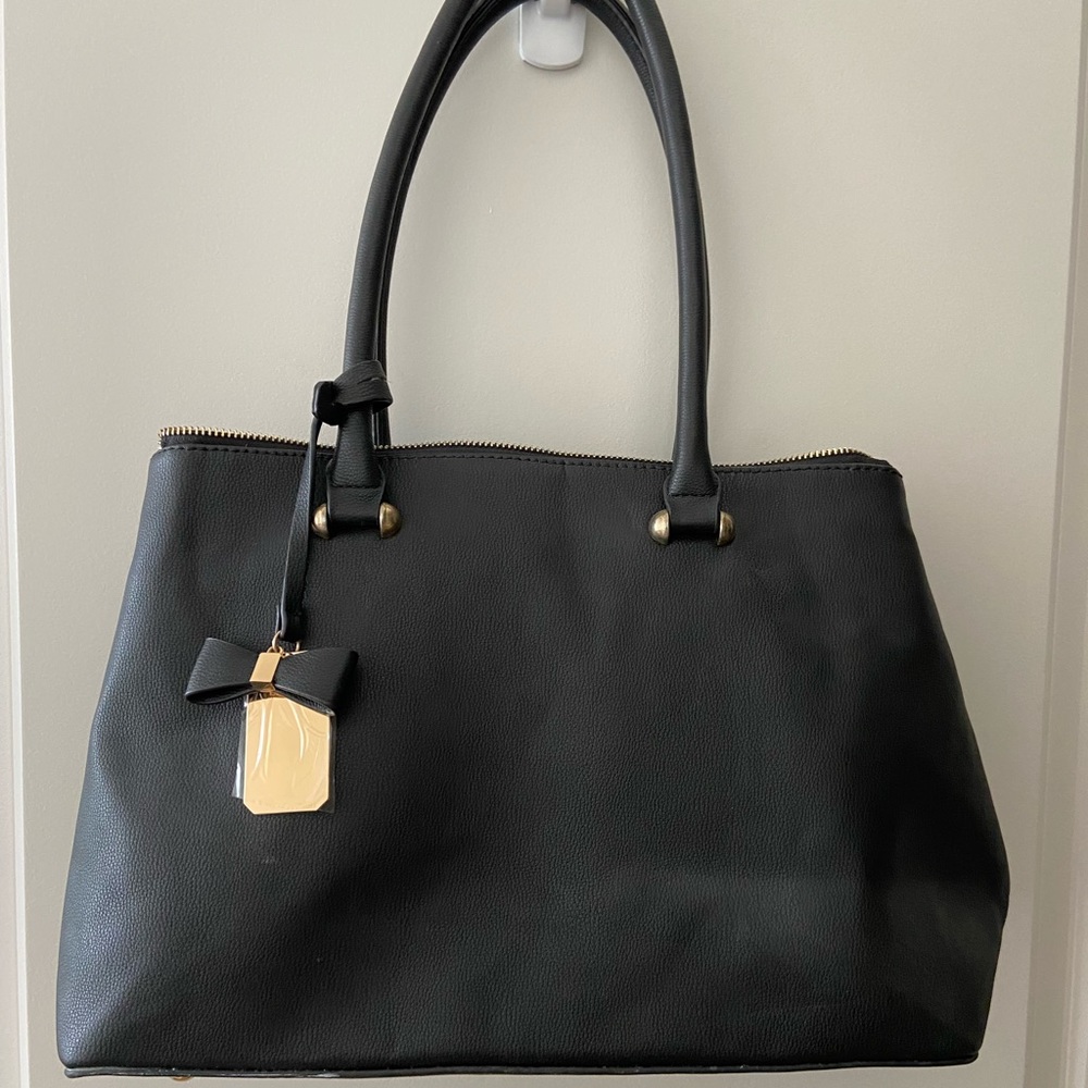 Black Vegan Leather Purse